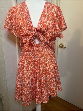 Tie-Front romper in Bright Orange Leaf Print